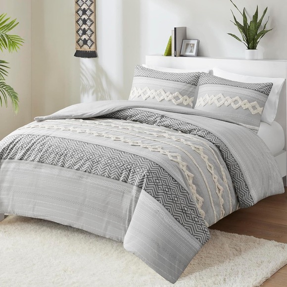 Hyde Lane Farmhouse Bedding Comforter Sets Ivory Full/Queen Size Boho Bed Set. - Picture 1 of 4